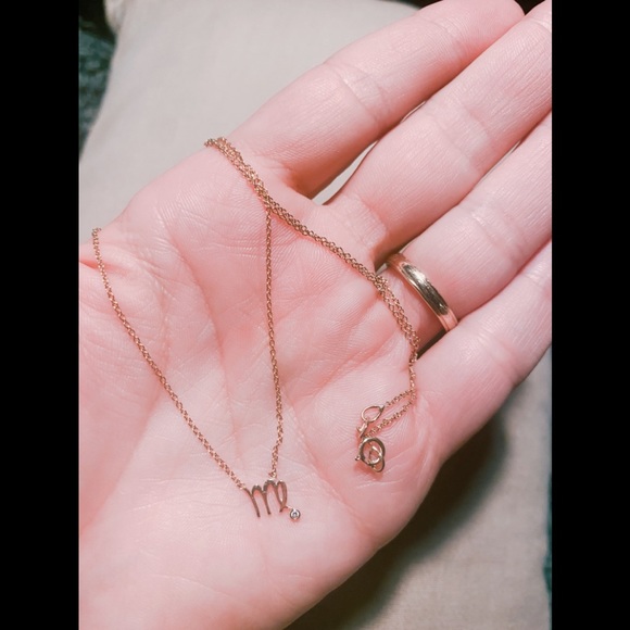 SOLD // 14K SOLID GOLD VIRGO ZODIAC SIGN DIAMOND NECKLACE - Picture 4 of 6